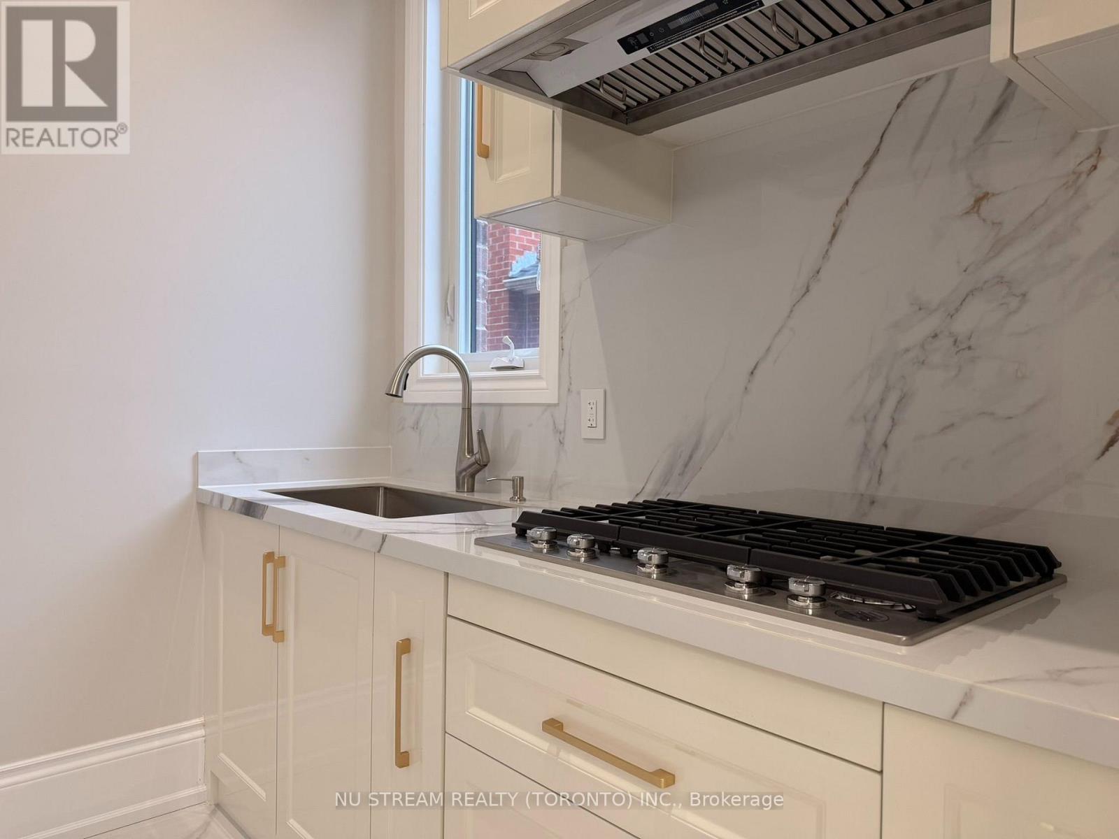 108 Abitibi Avenue Property Photo 14