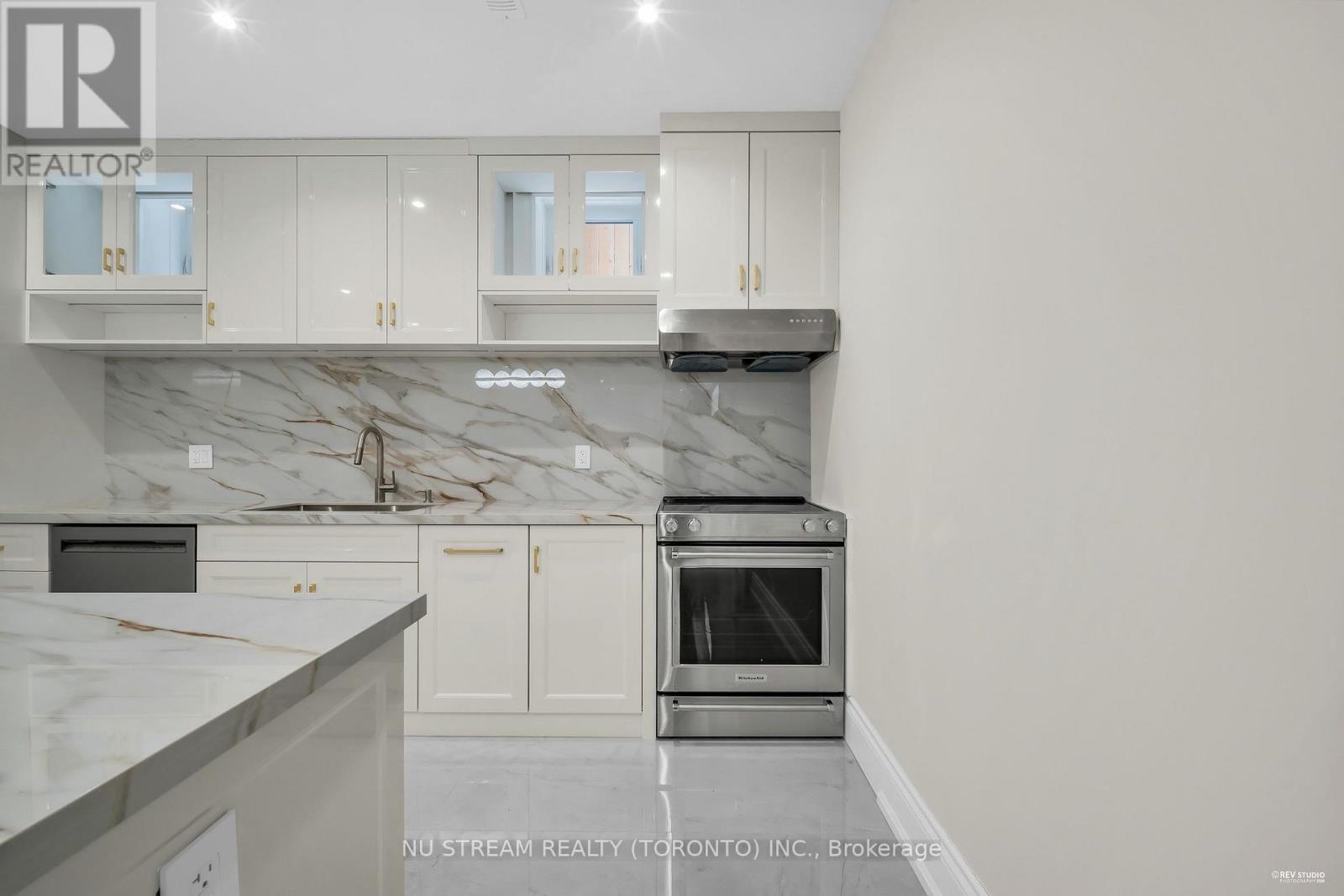 108 Abitibi Avenue Property Photo 42