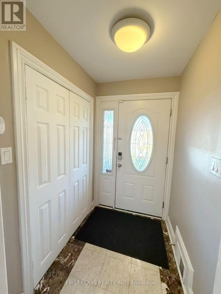 202 Goddard Street Property Photo 5