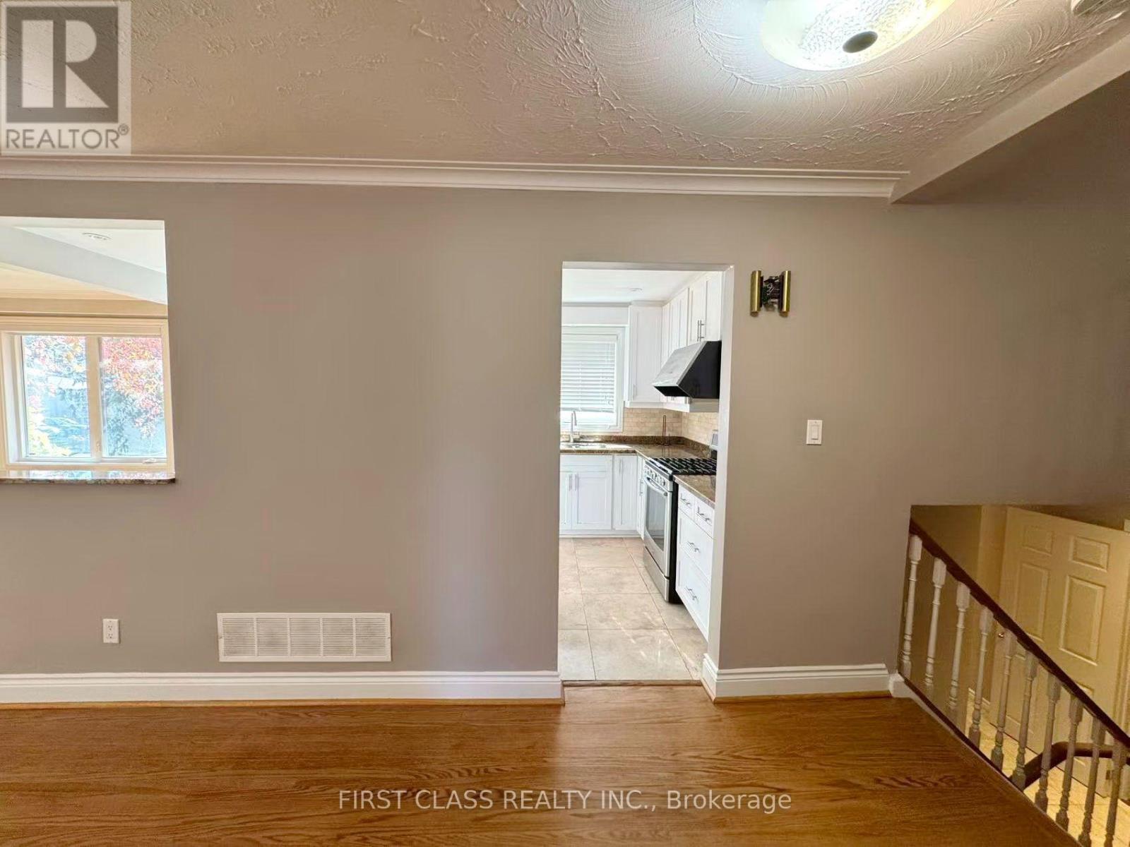 202 Goddard Street Property Photo 9