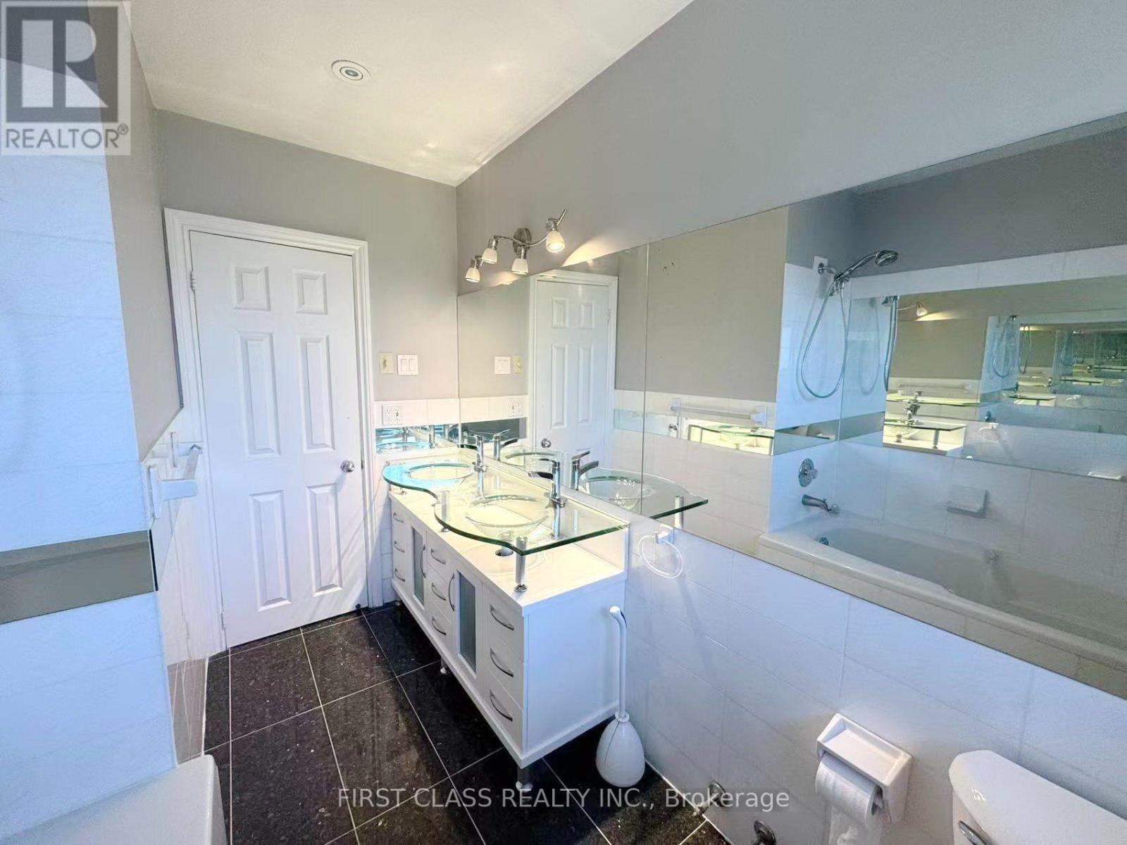202 Goddard Street Property Photo 19