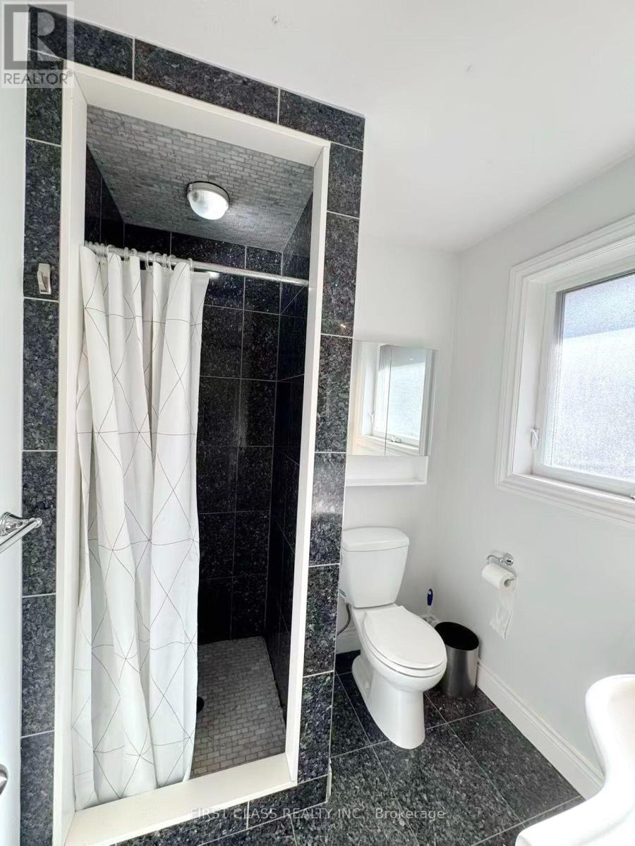 202 Goddard Street Property Photo 22