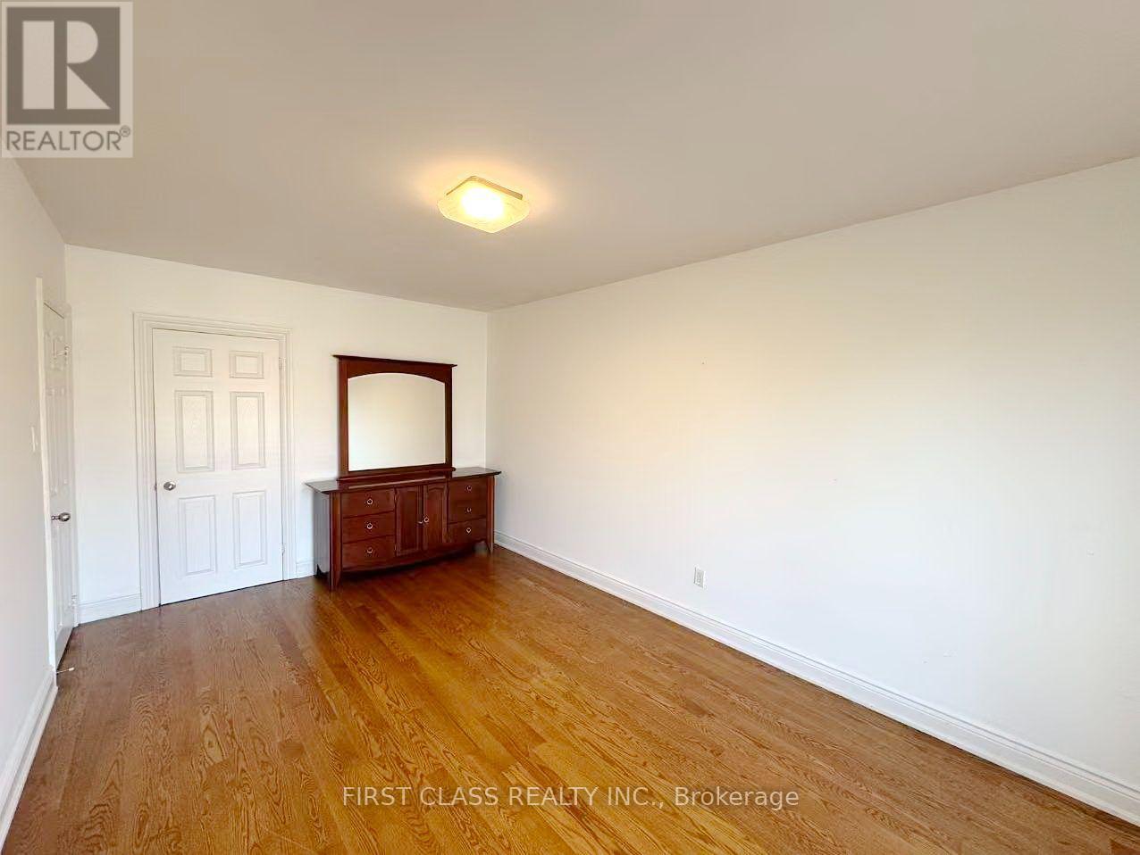 202 Goddard Street Property Photo 27