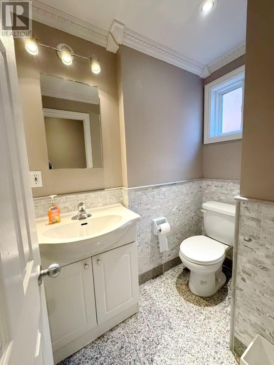 202 Goddard Street Property Photo 38