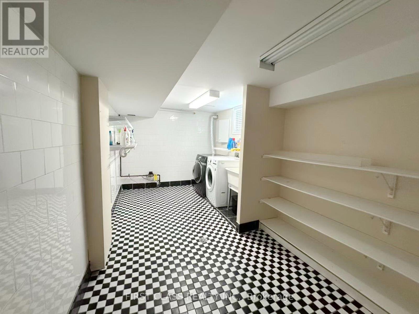 202 Goddard Street Property Photo 41