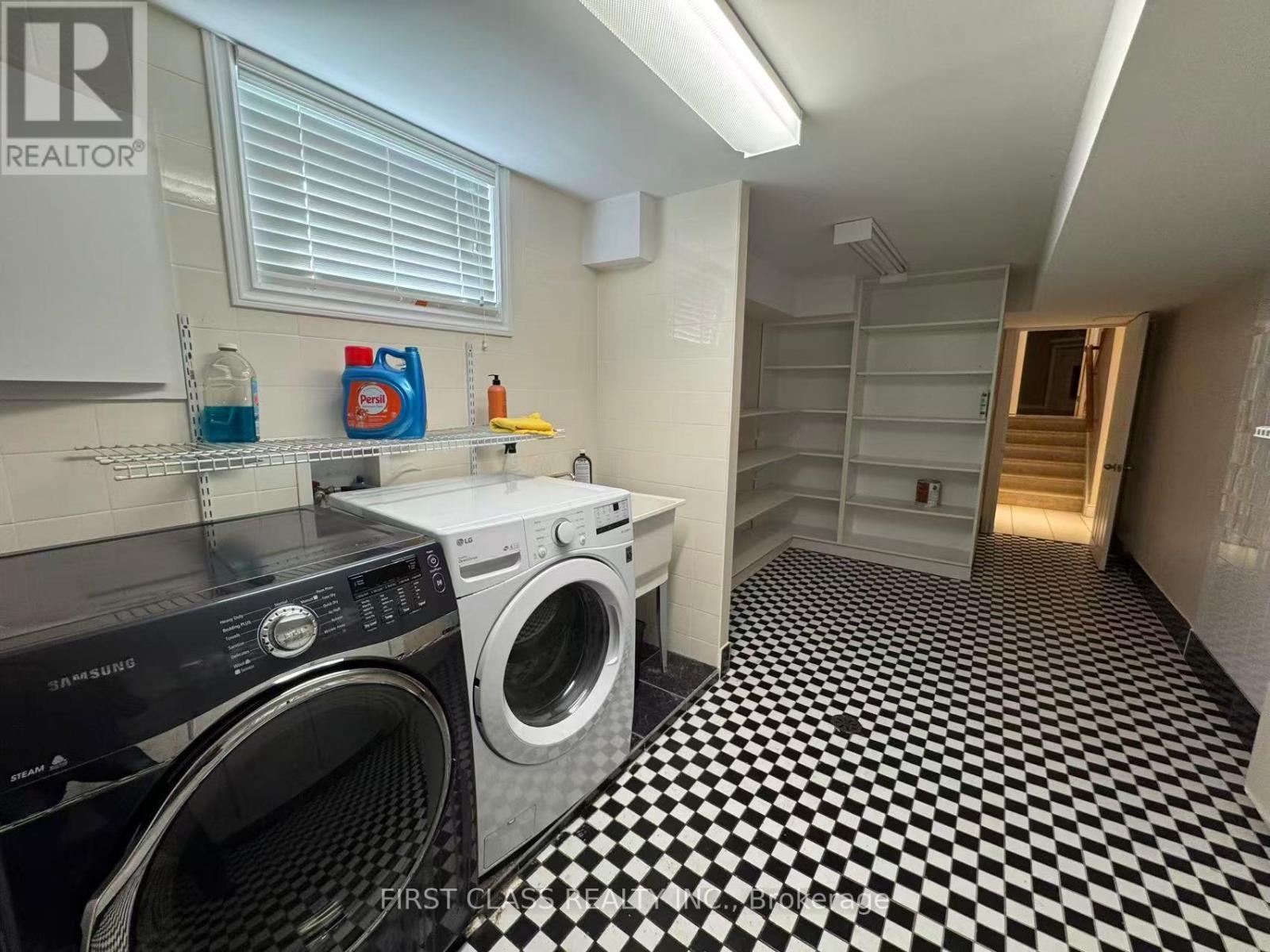 202 Goddard Street Property Photo 42