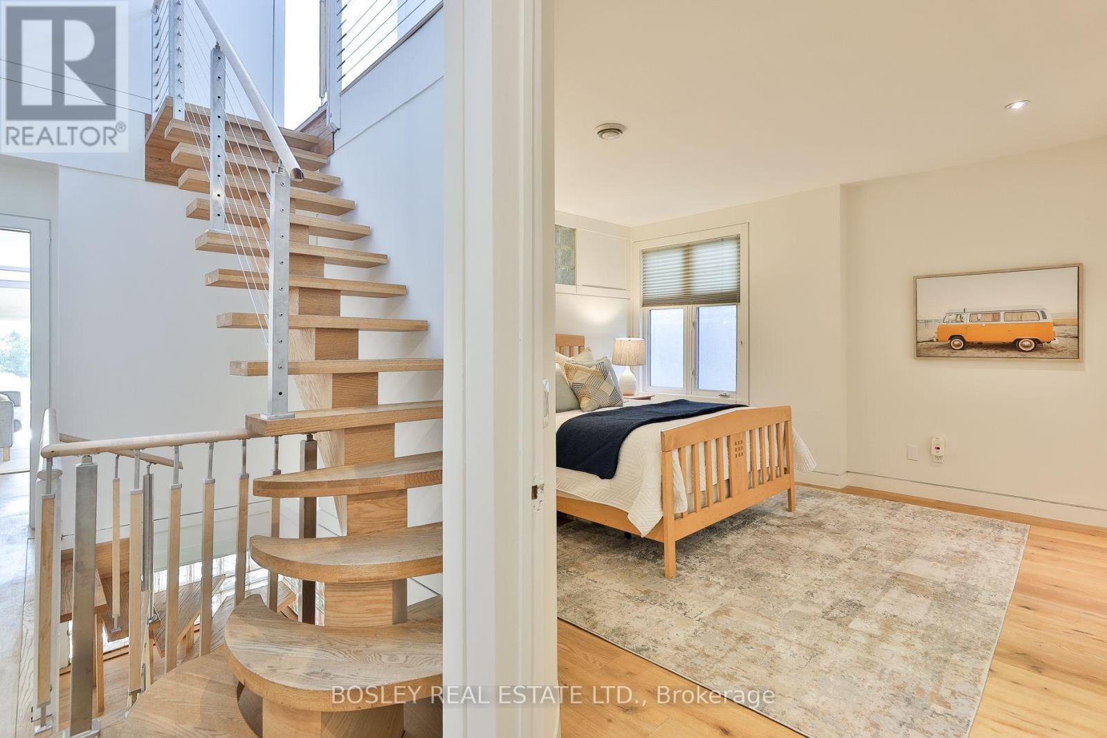 301 Keewatin Avenue Property Photo 23