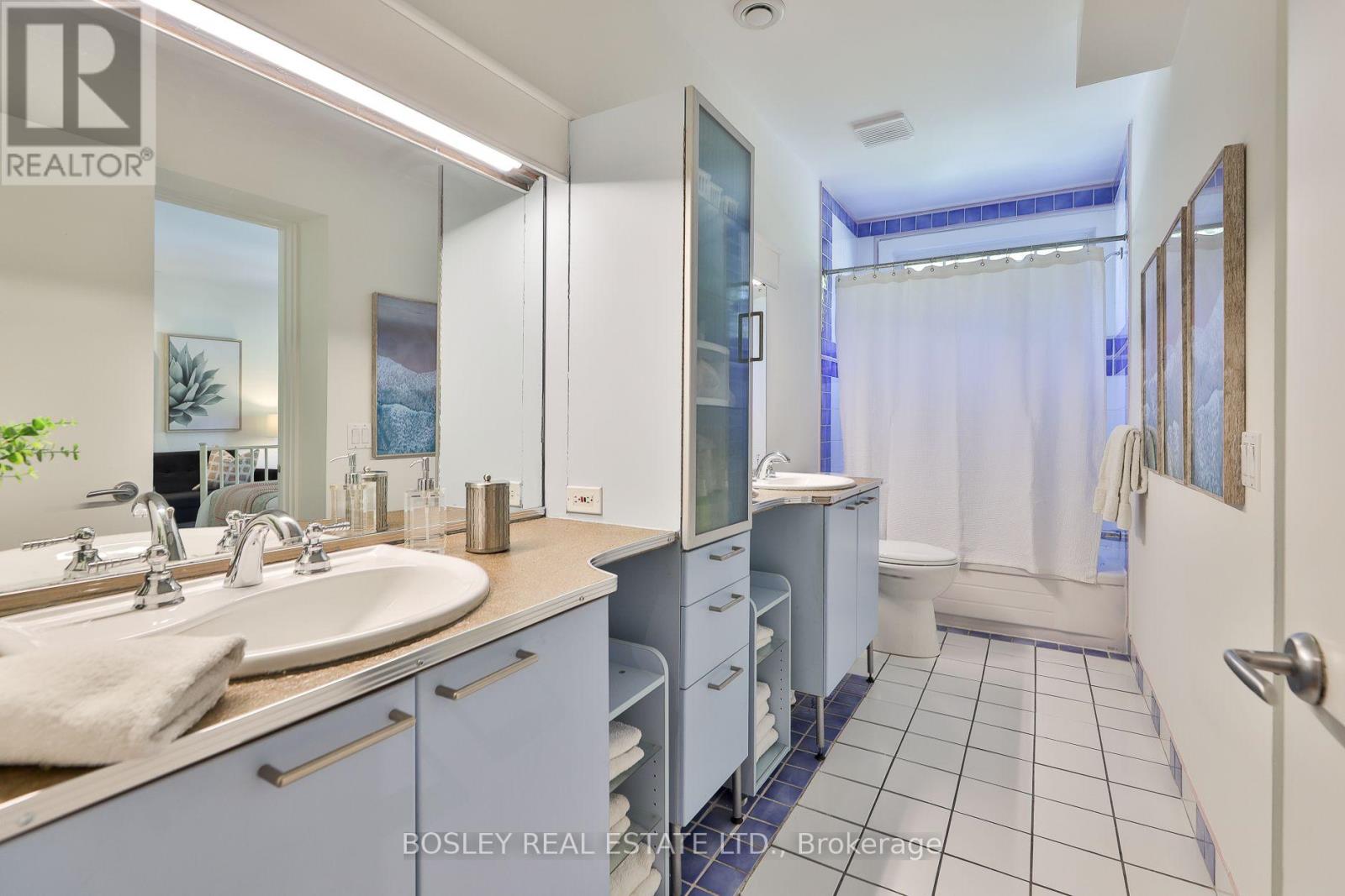 301 Keewatin Avenue Property Photo 26