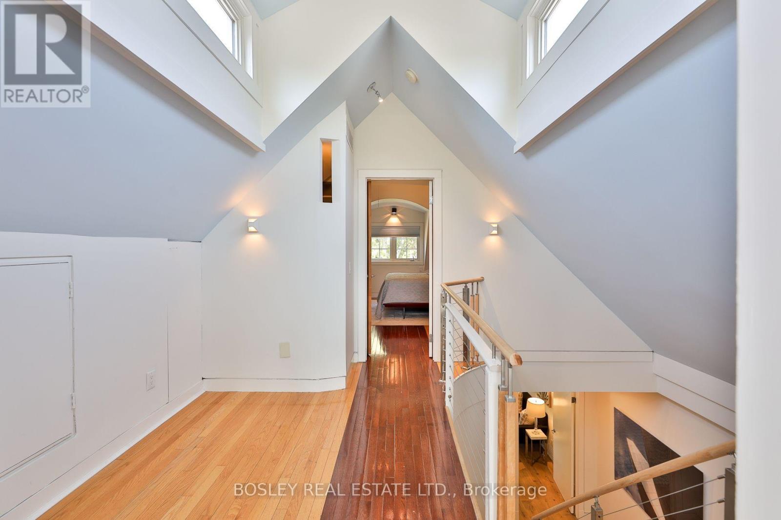 301 Keewatin Avenue Property Photo 29