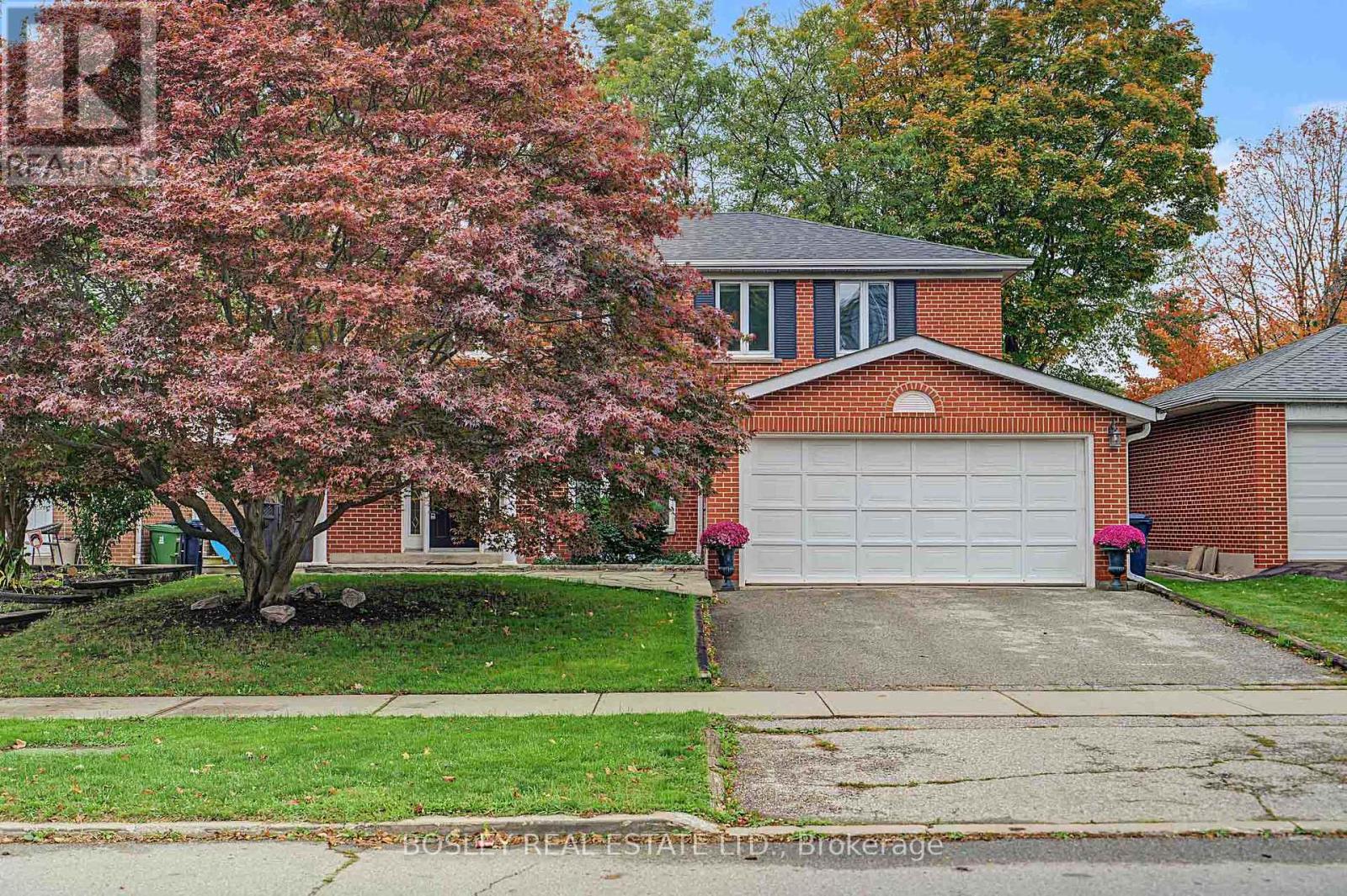 16 Shaughnessy Boulevard Property Photo 1