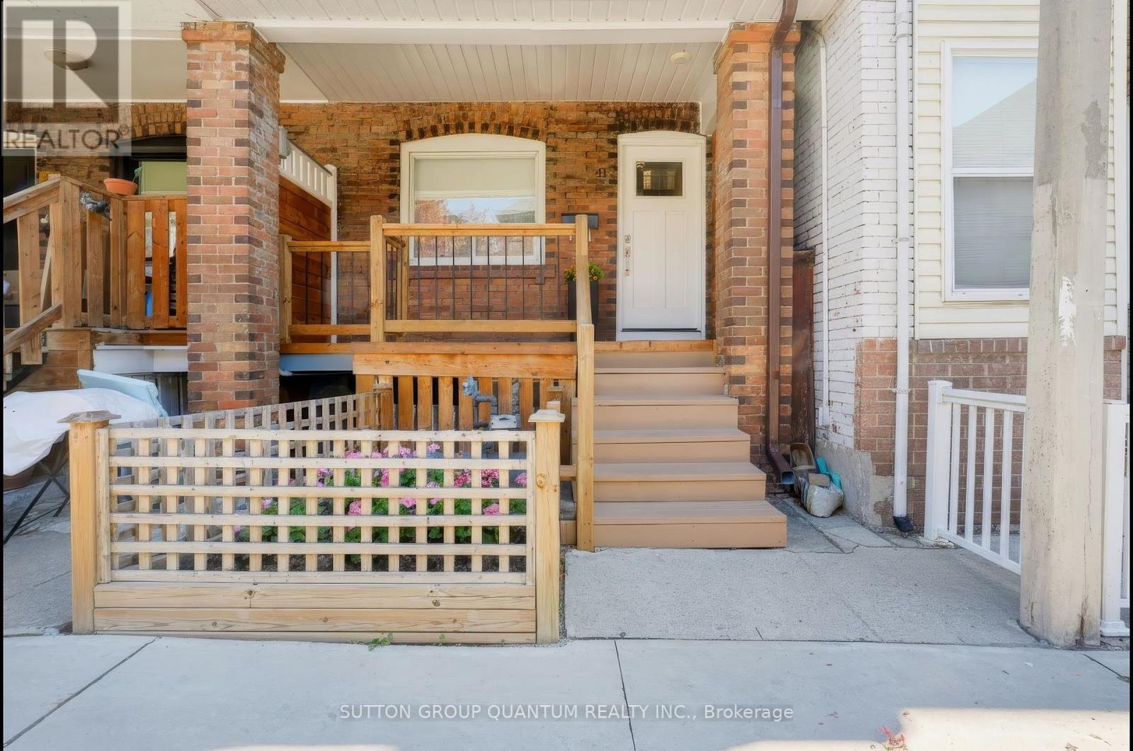 41 MANNING AVENUE Property Image