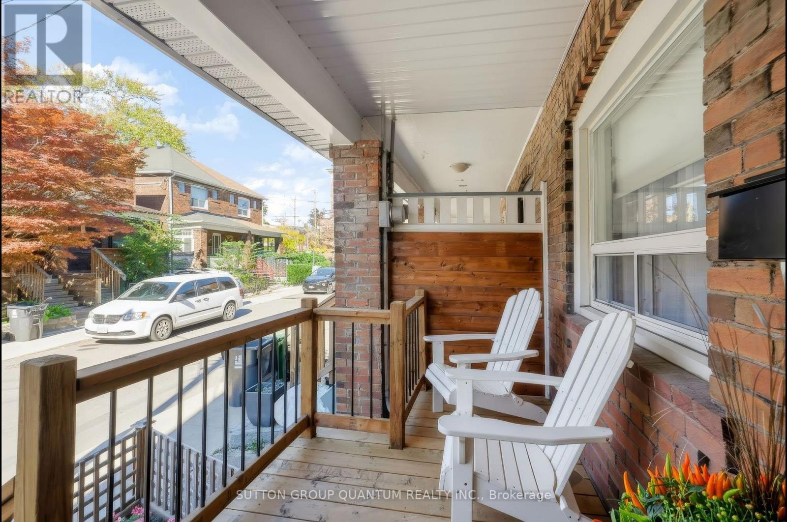 41 Manning Avenue Property Photo 3