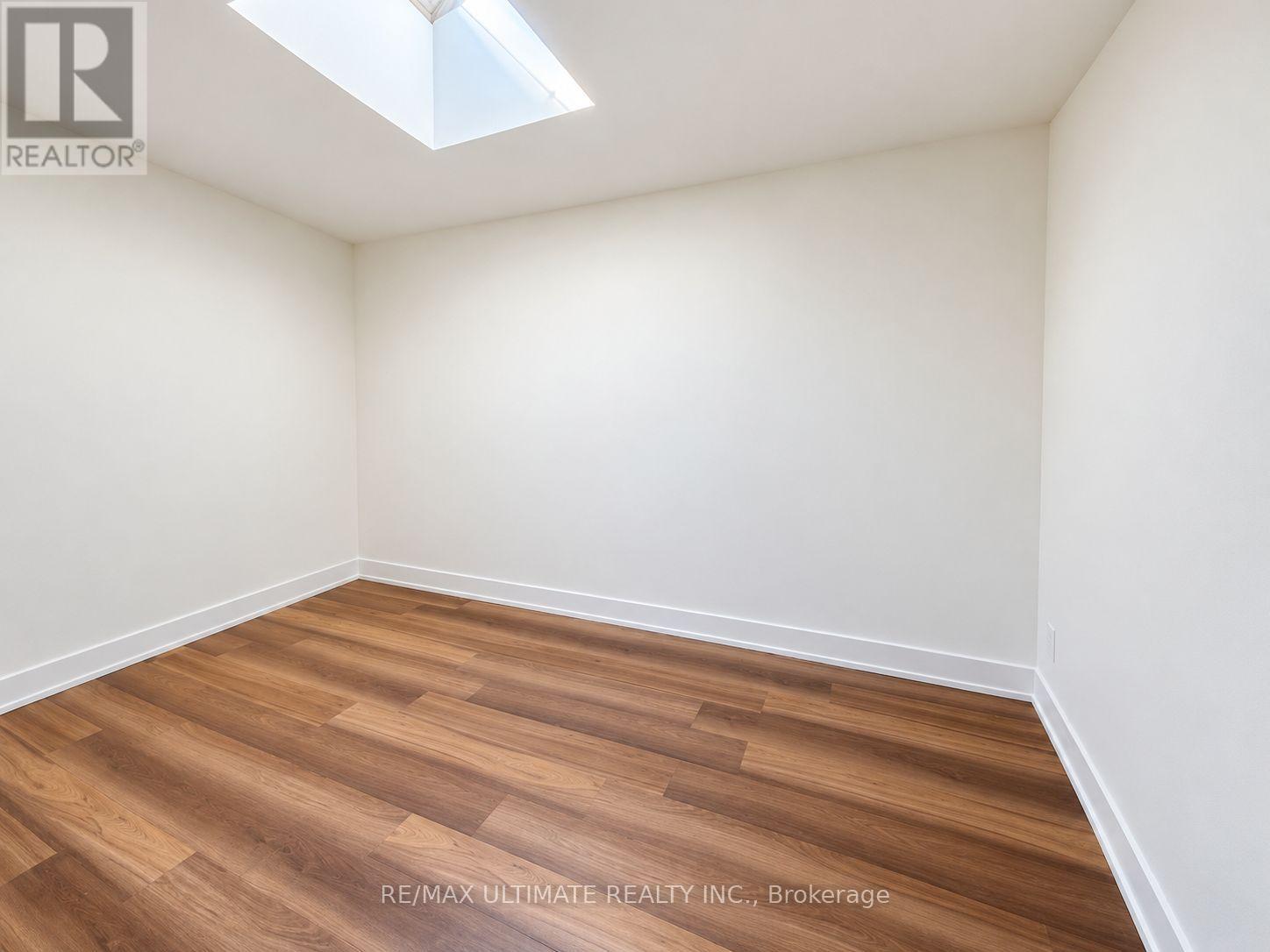 2nd Floor - 5310 Yonge Street Property Photo 8
