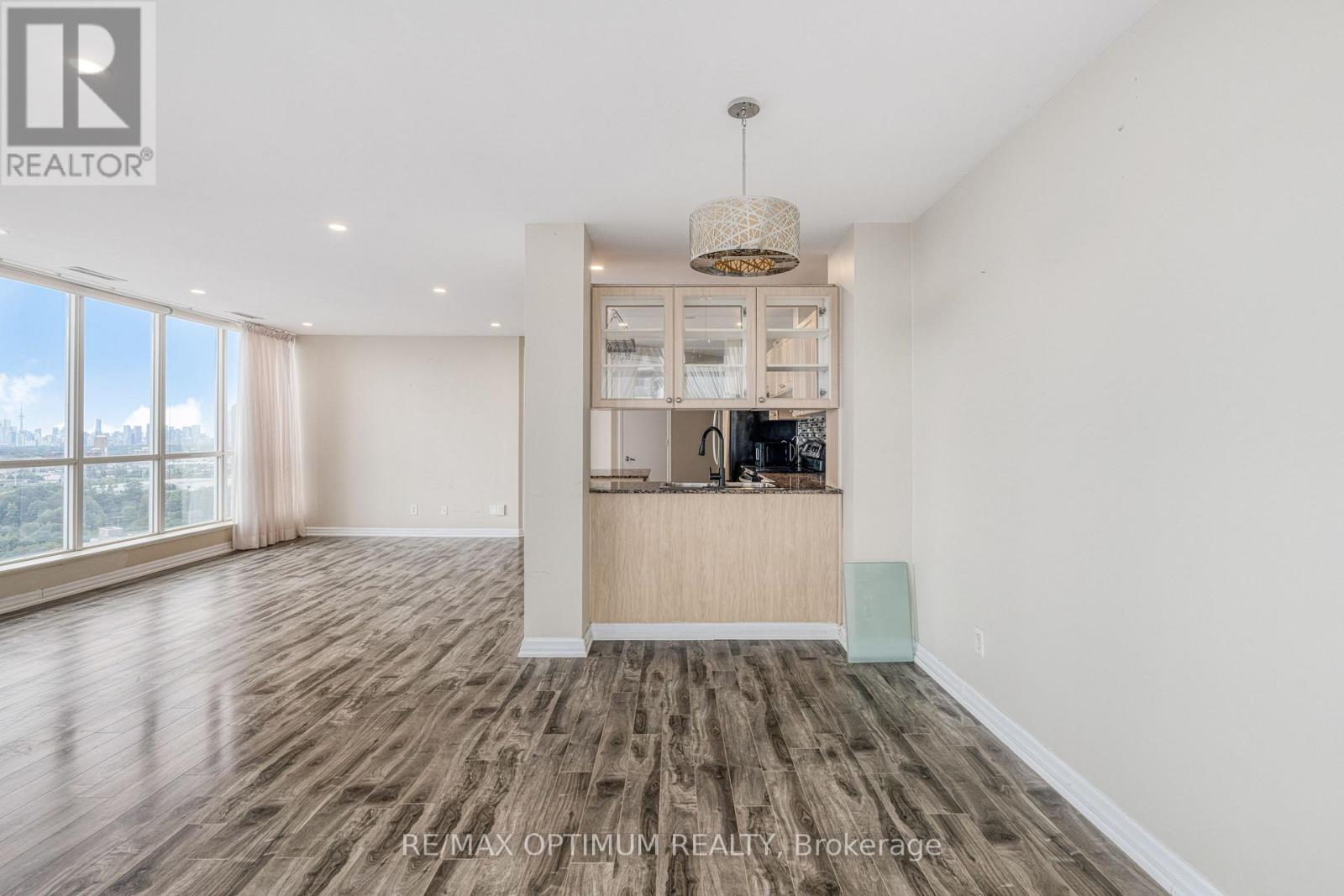 Uph211 - 797 Don Mills Road Property Photo 17