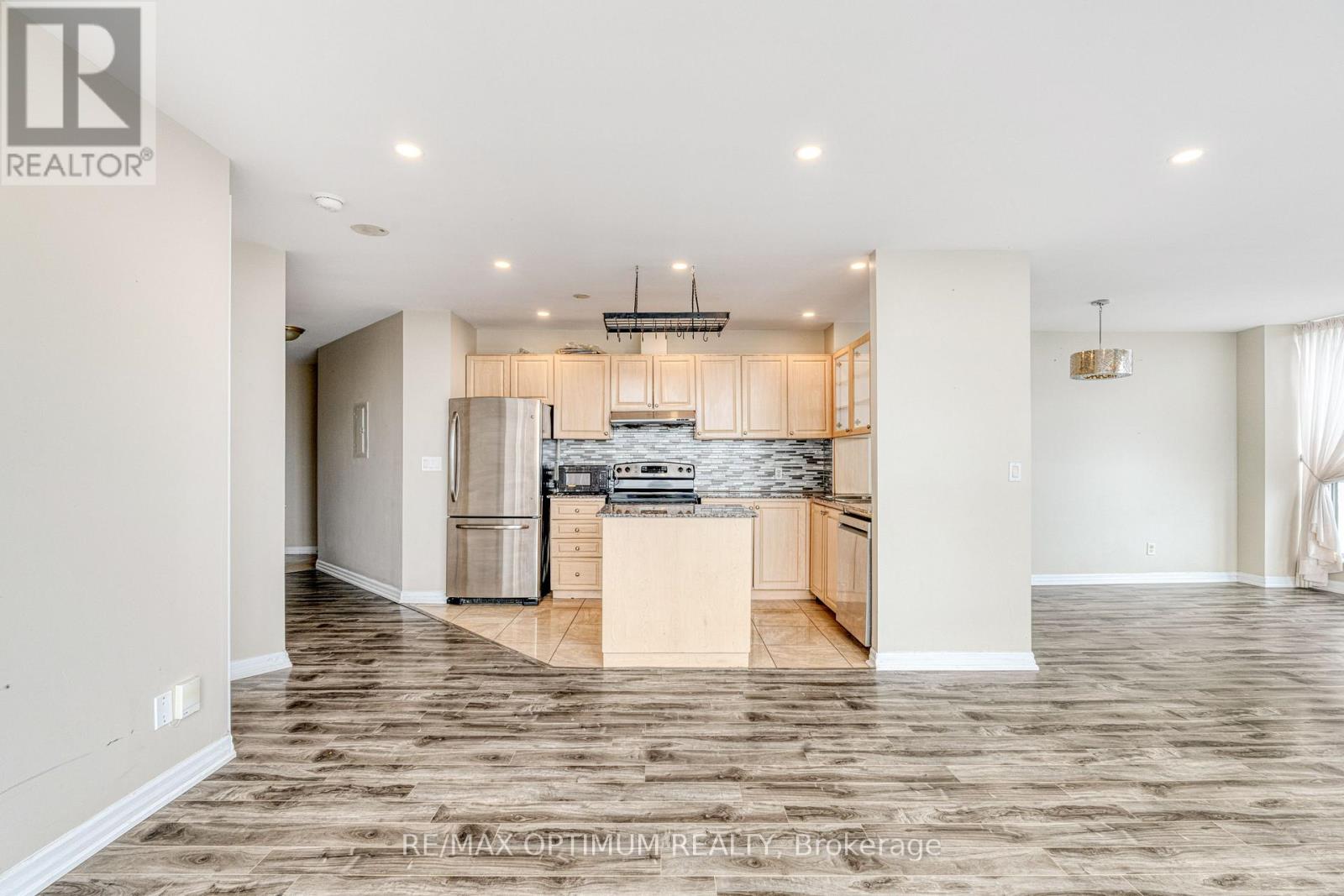 Uph211 - 797 Don Mills Road Property Photo 18