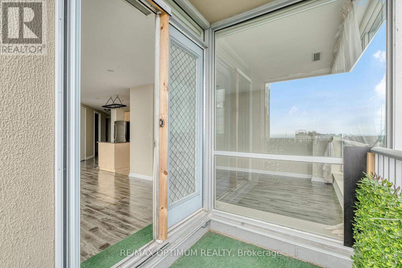 Uph211 - 797 Don Mills Road Property Photo 34