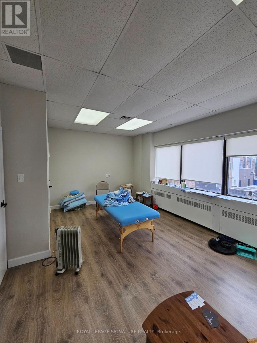 206 - 800 Bathurst Street Property Photo 5