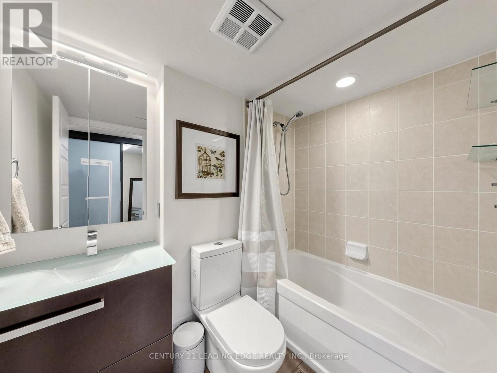 2508 - 600 Fleet Street Property Photo 21