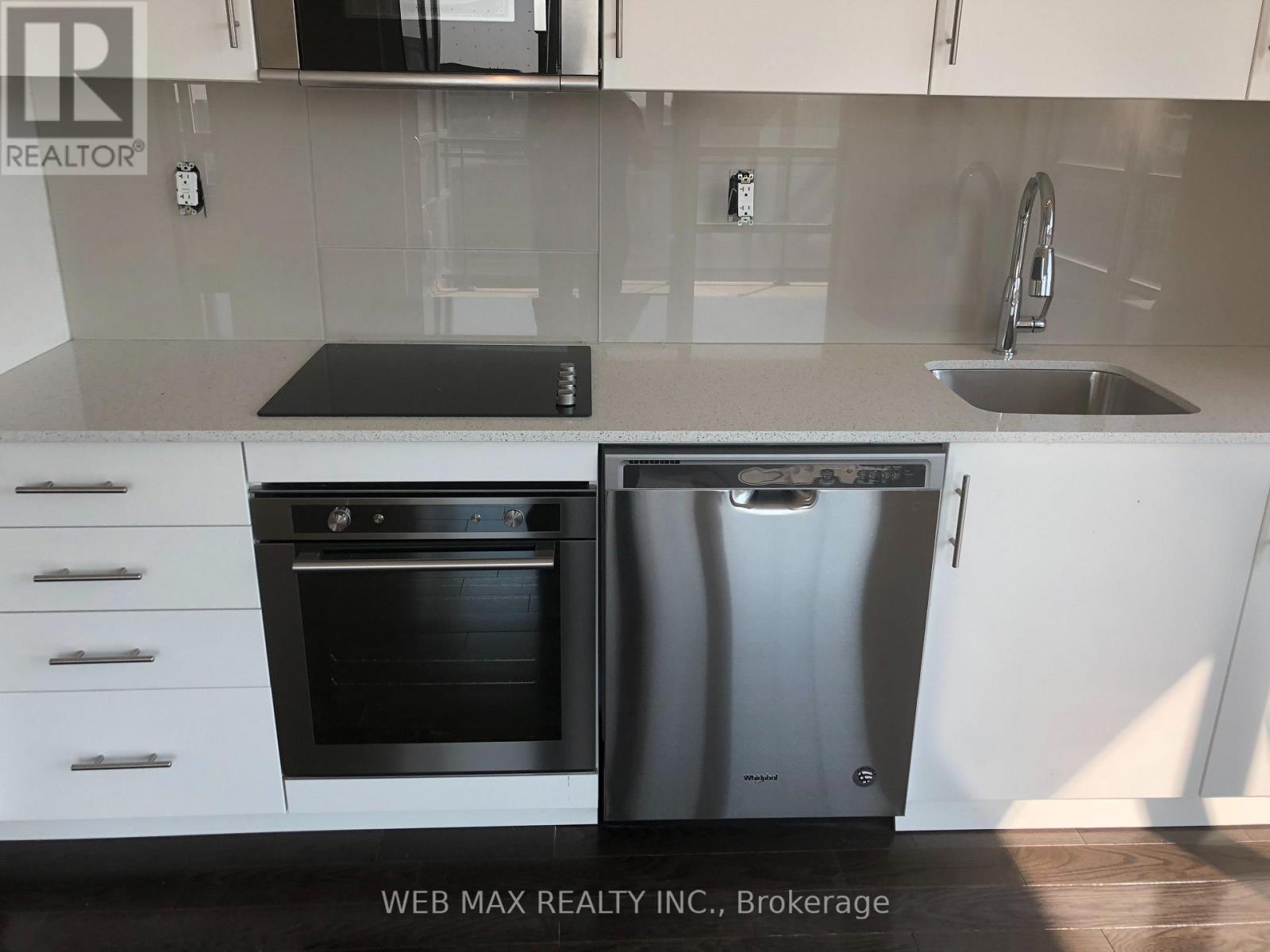 1528 - 460 Adelaide Street E Property Photo 10