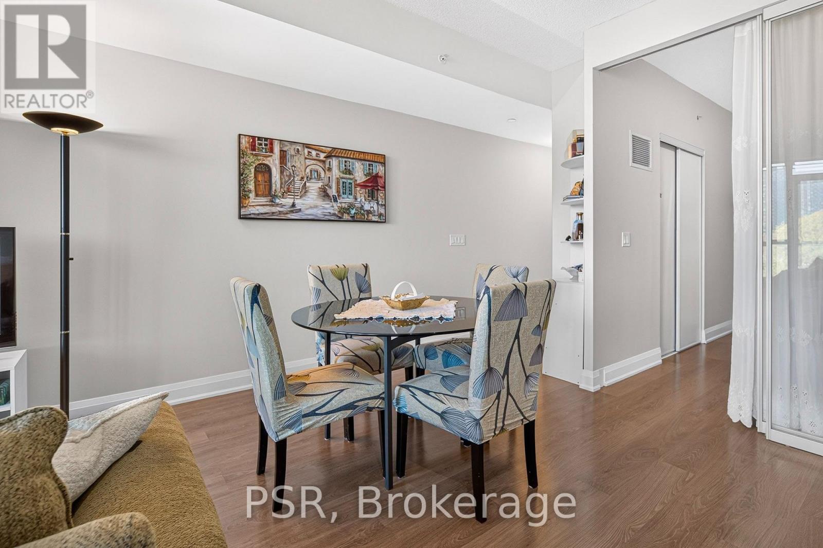403 - 160 Vanderhoof Avenue Property Photo 3