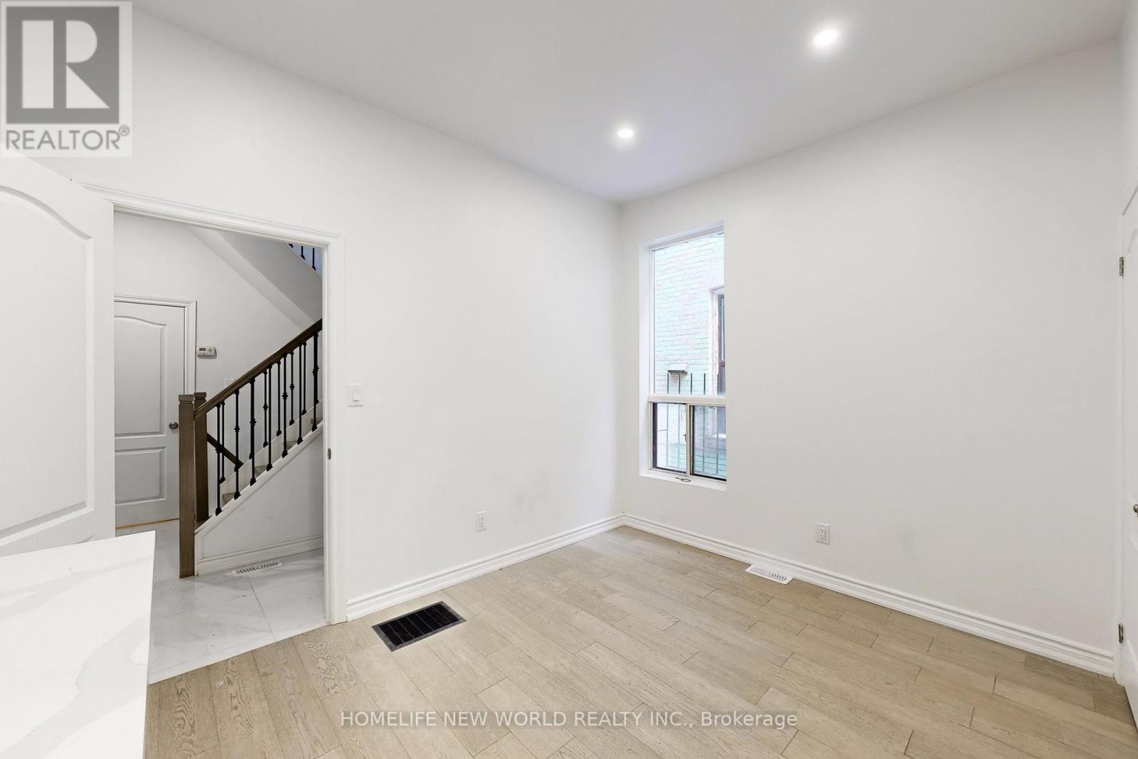 38 Kensington Avenue Property Photo 14