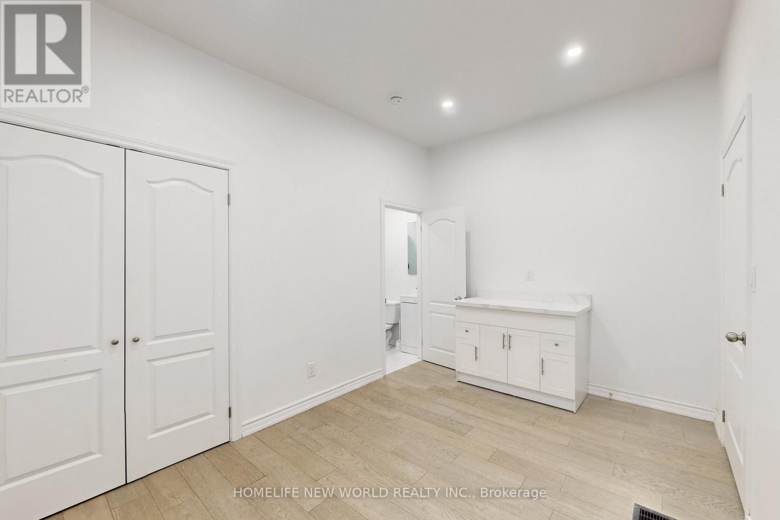 38 Kensington Avenue Property Photo 15