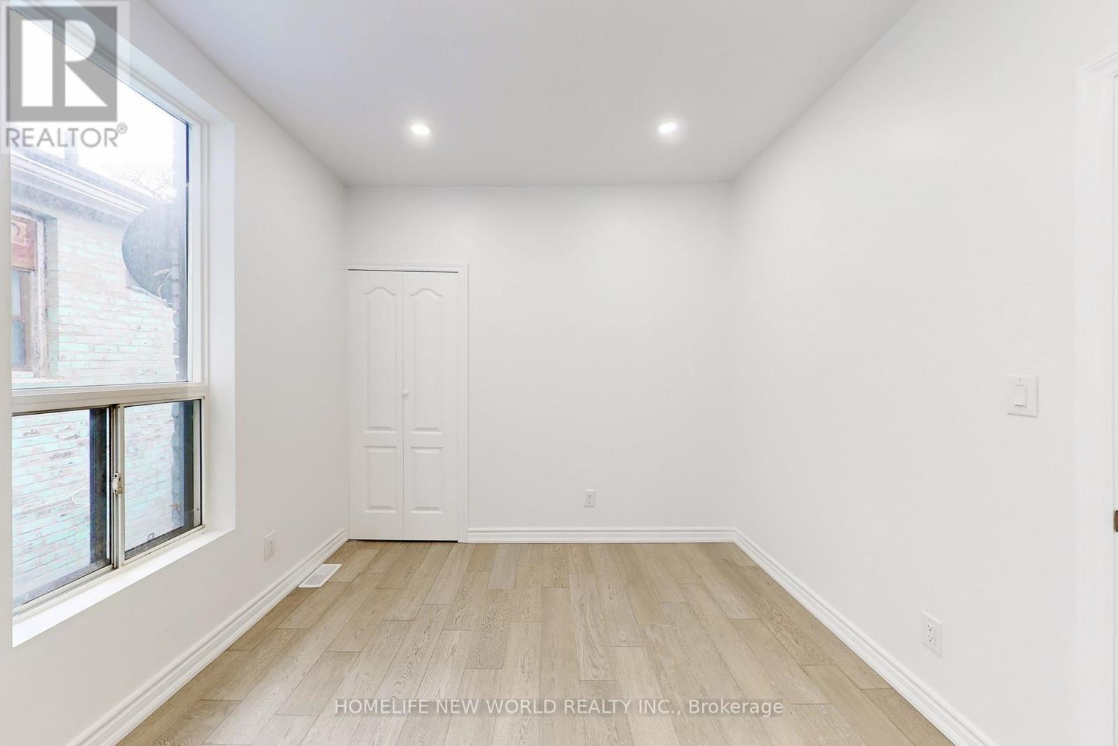 38 Kensington Avenue Property Photo 23