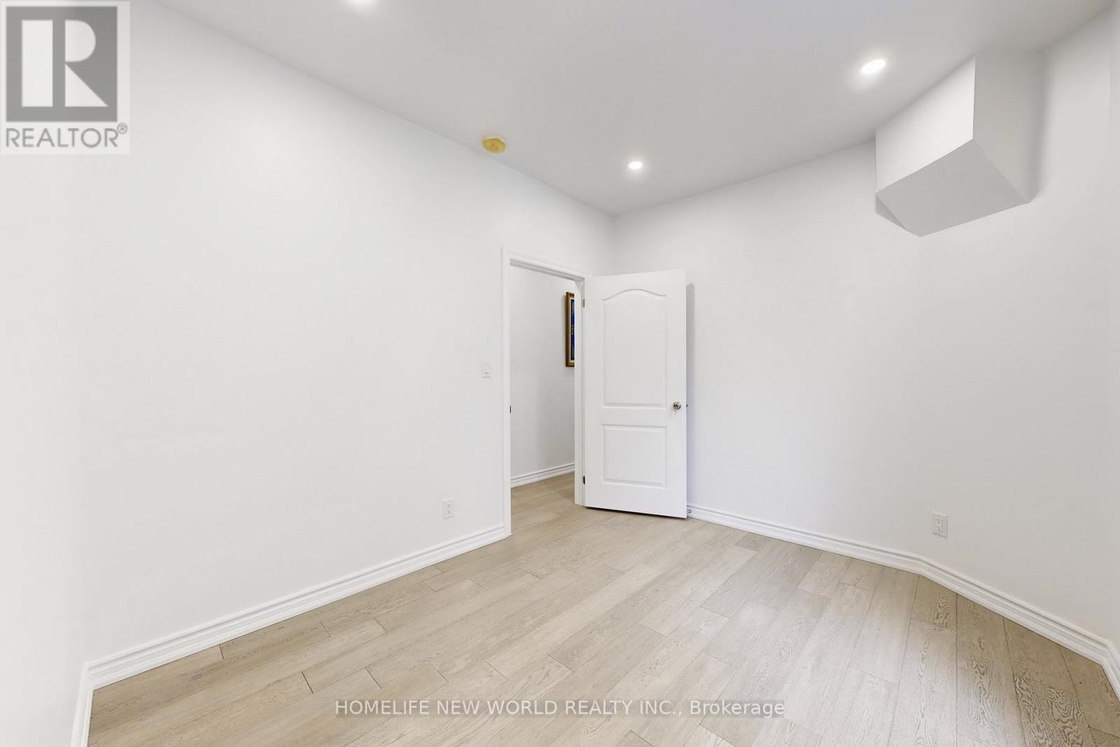 38 Kensington Avenue Property Photo 24