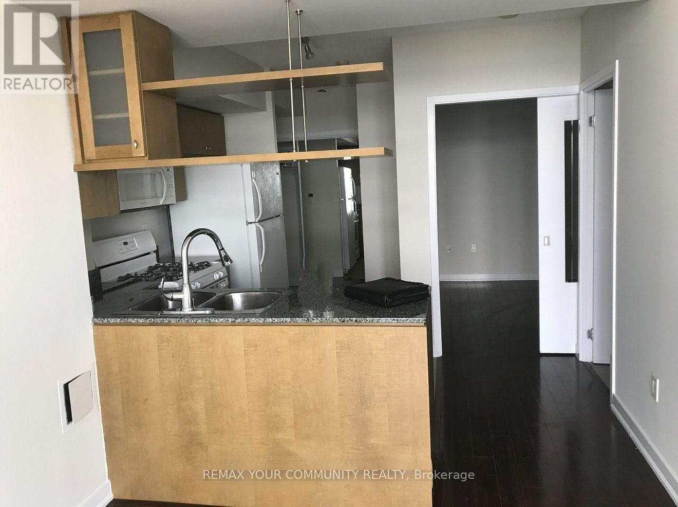 5205 - 35 Mariner Terrace Property Photo 8