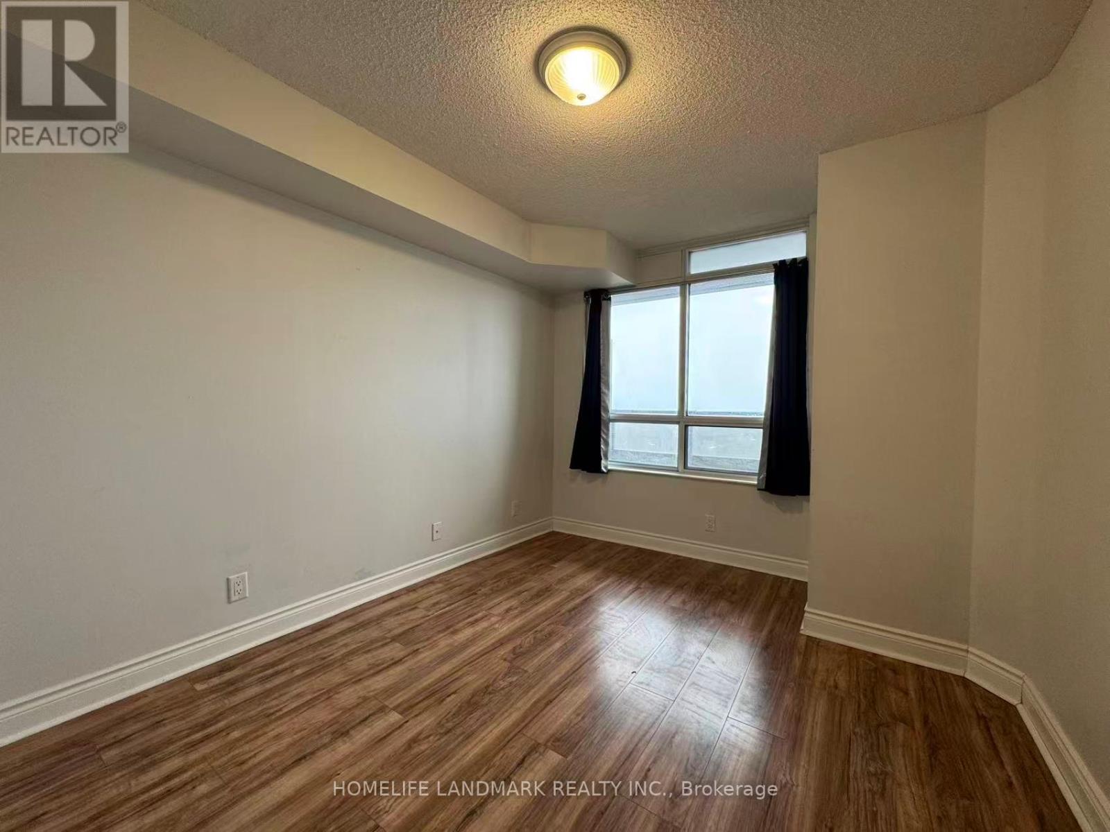 1005 - 78 Harrison Garden Boulevard Property Photo 4