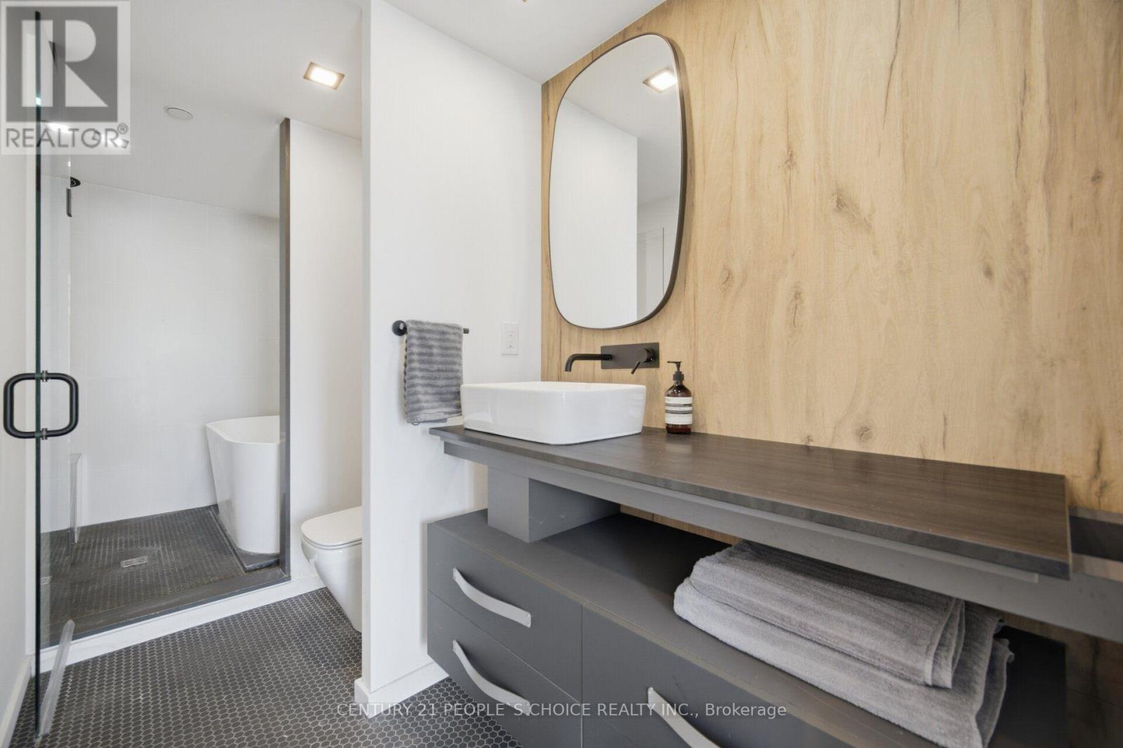 310 - 45 Dovercourt Road Property Photo 15
