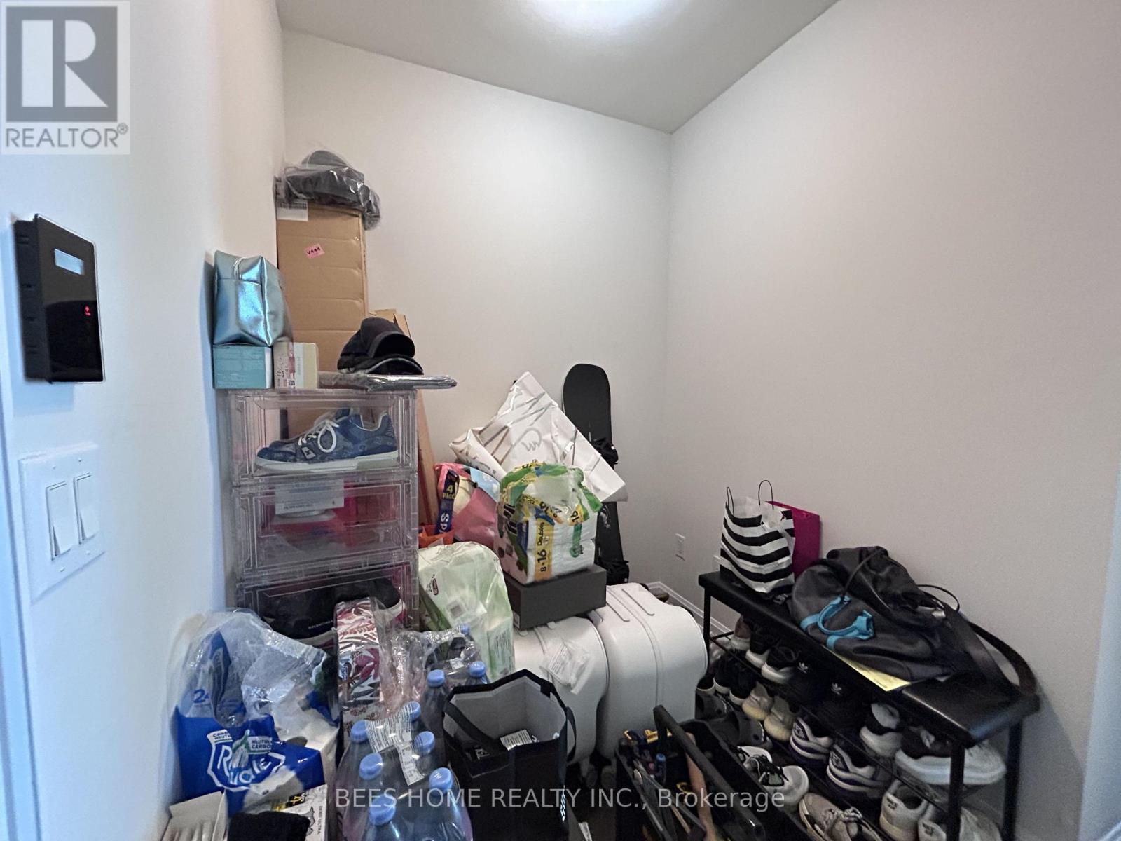 1507 - 11 Bogert Avenue Property Photo 15