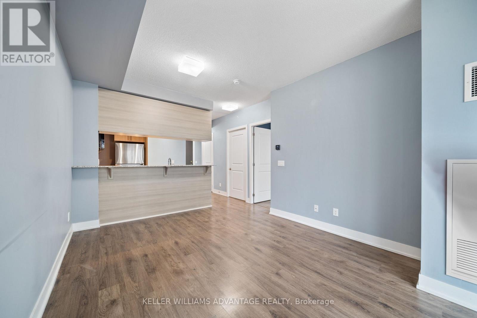 710 - 68 Merton Street Property Photo 3
