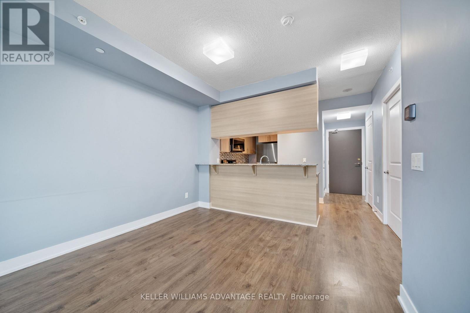 710 - 68 Merton Street Property Photo 5