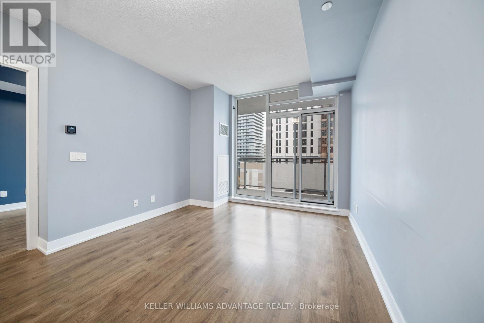 710 - 68 Merton Street Property Photo 8