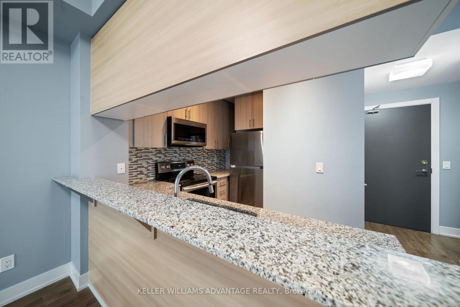 710 - 68 Merton Street Property Photo 12