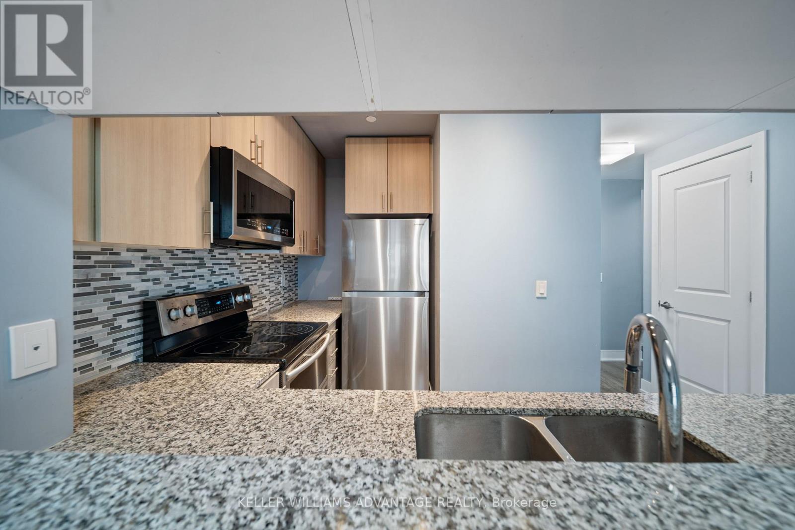 710 - 68 Merton Street Property Photo 13