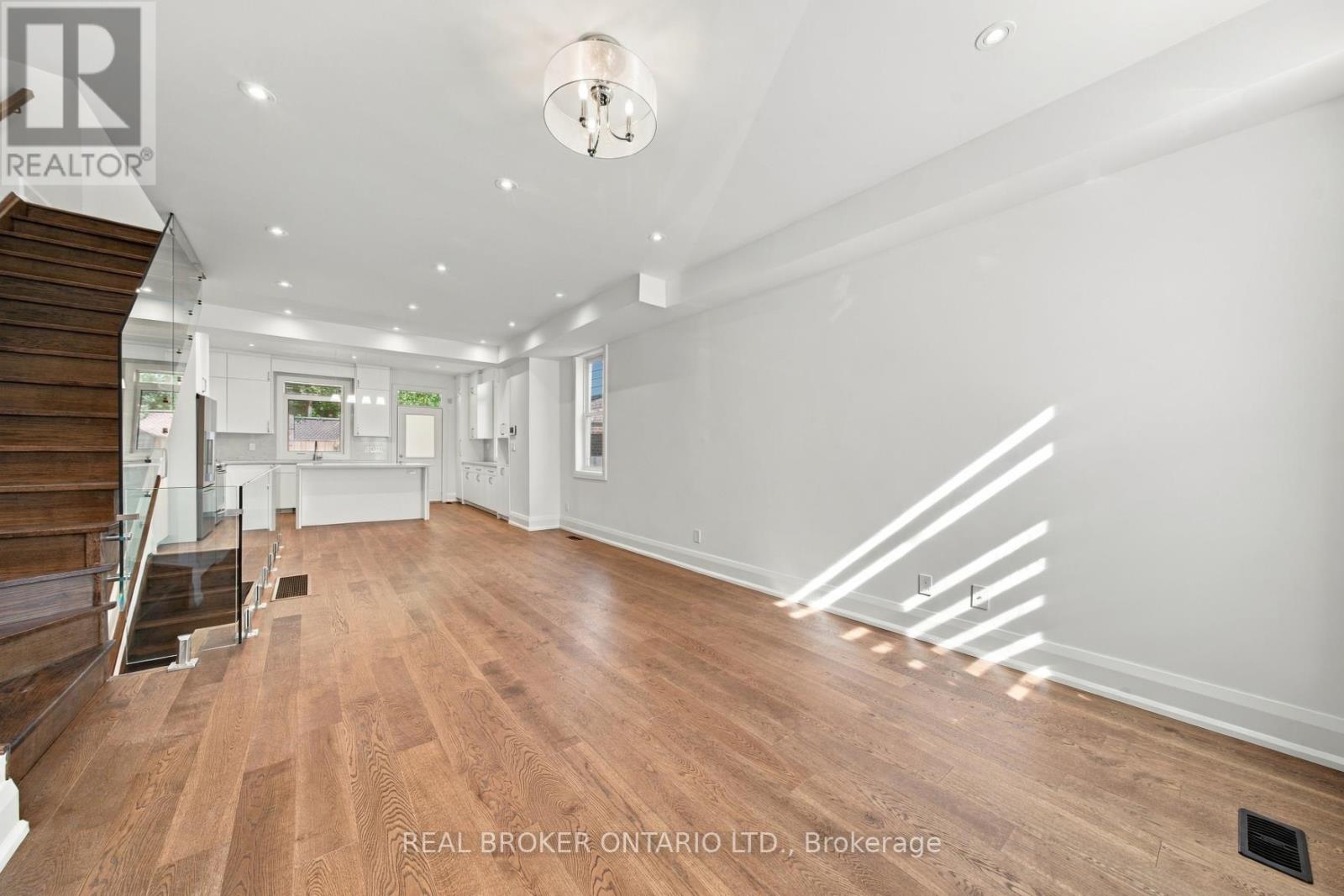 26 Bishop Street Property Photo 6