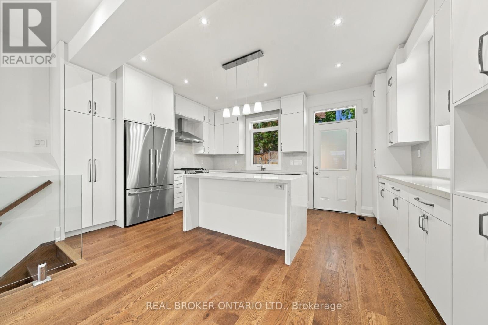 26 Bishop Street Property Photo 11