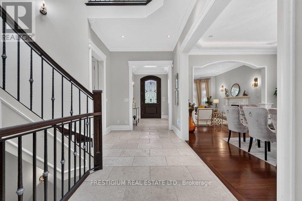 110 Munro Boulevard Property Photo 8