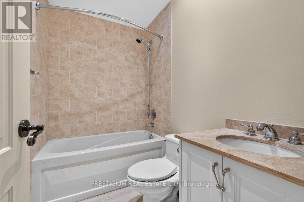 110 Munro Boulevard Property Photo 33