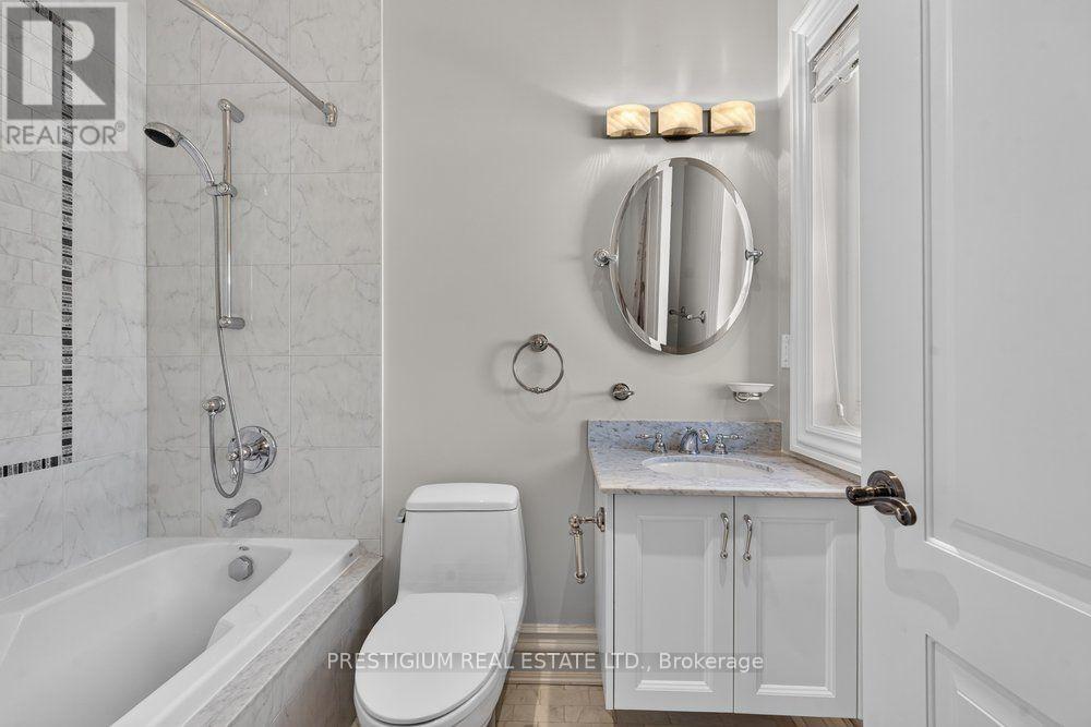 110 Munro Boulevard Property Photo 35