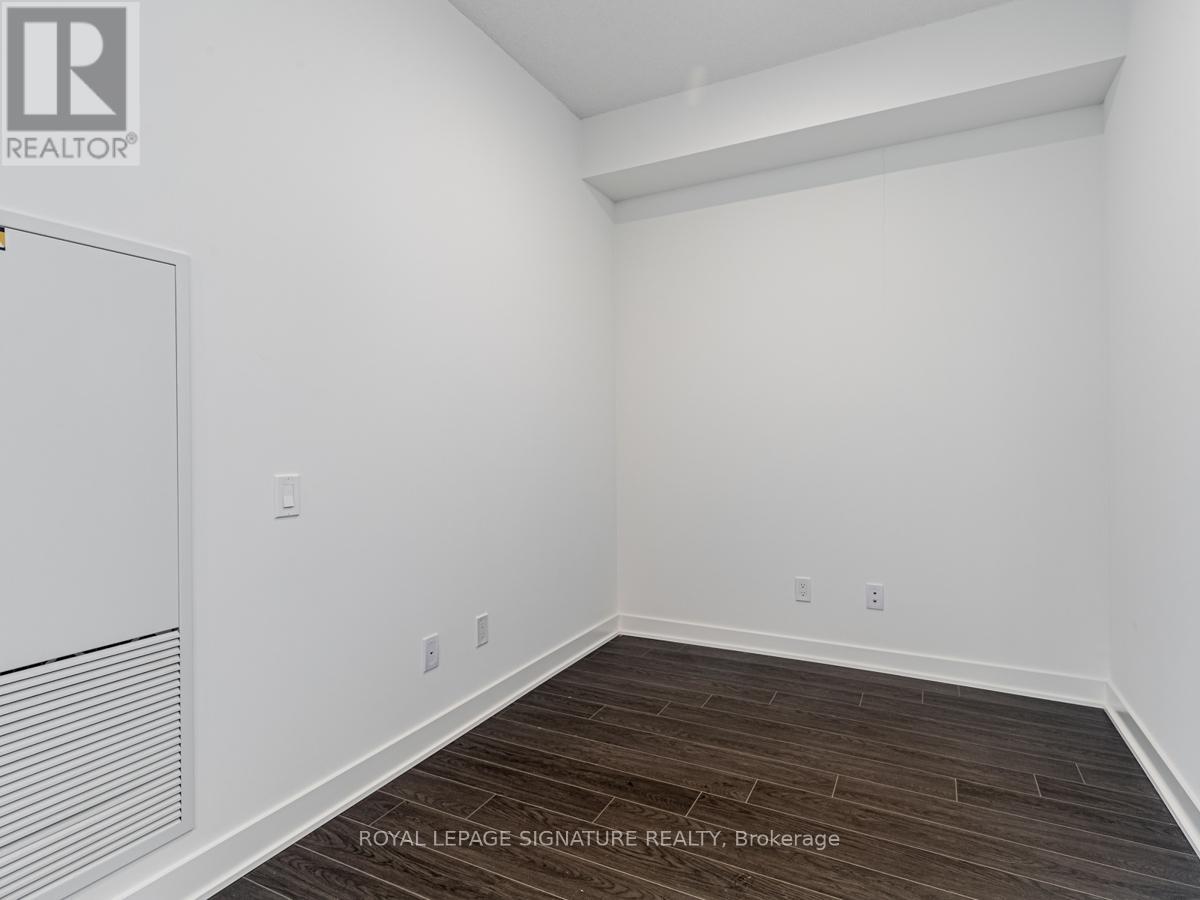 2608 - 19 Bathurst Street Property Photo 16