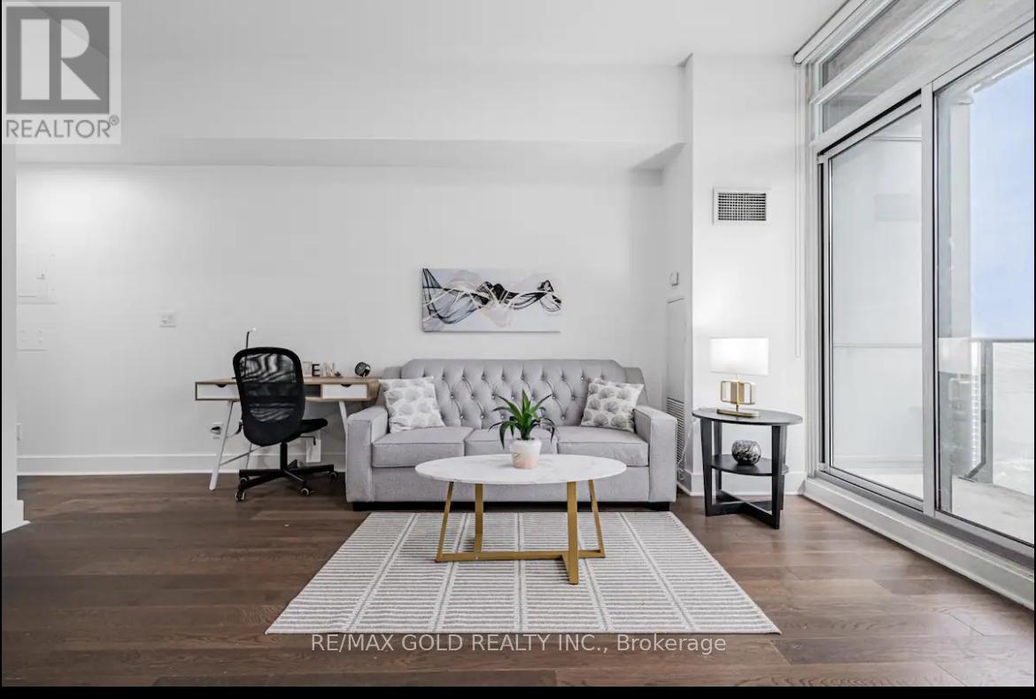 2811 - 55 Bremner Boulevard Property Photo 13