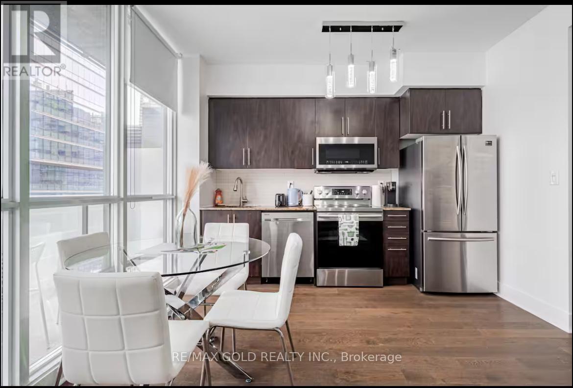 2811 - 55 Bremner Boulevard Property Photo 15