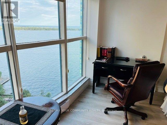 2804 - 77 Harbour Square Property Photo 5