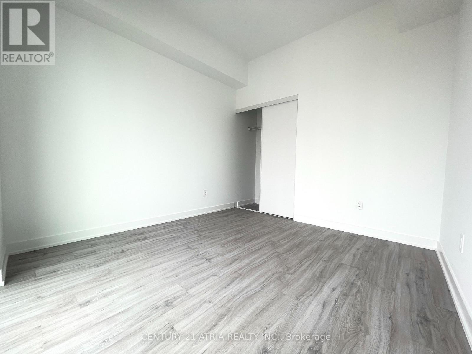 2105 - 252 Church Street Property Photo 10