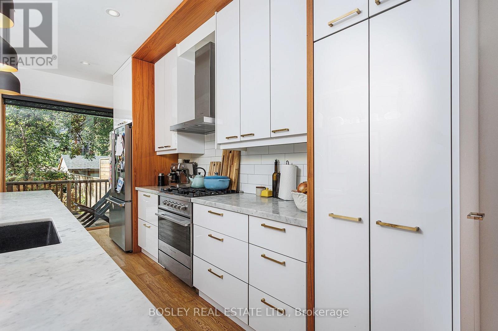 248 Havelock Street Property Photo 8
