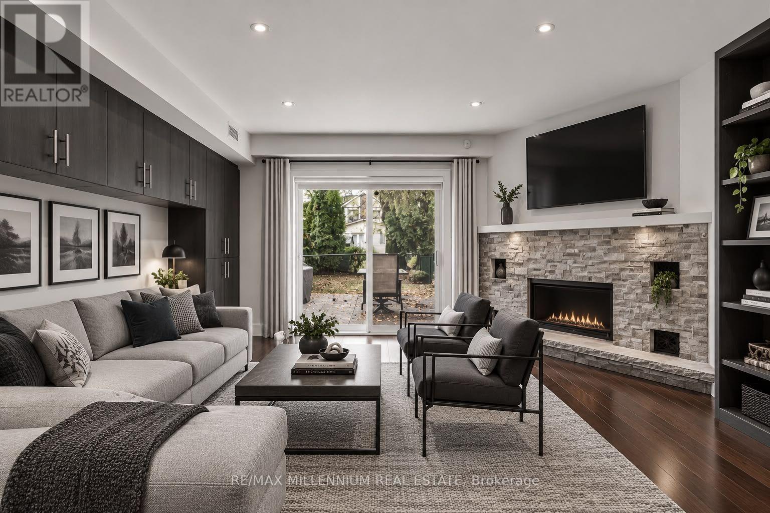 65 Castlefield Avenue Property Photo 7