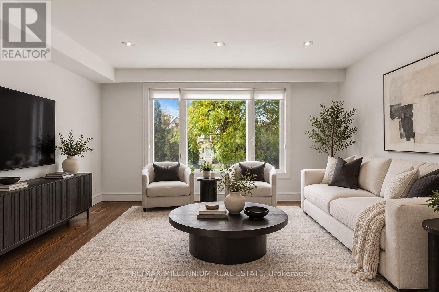 65 Castlefield Avenue Property Photo 15